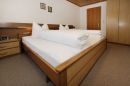 Ferienwohnung Zimba- Schlafzimmer